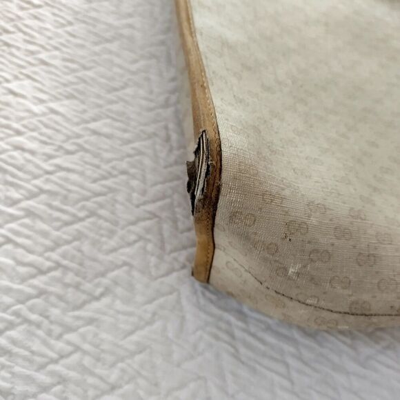 AS IS Gucci Vintage Beige Monogram Canvas Large Tote Bag with Strap - Picture 14 of 16